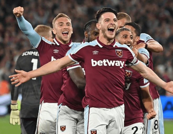 半场：热那亚1-1佛罗伦萨，厄斯蒂高破门，古德蒙德松点射